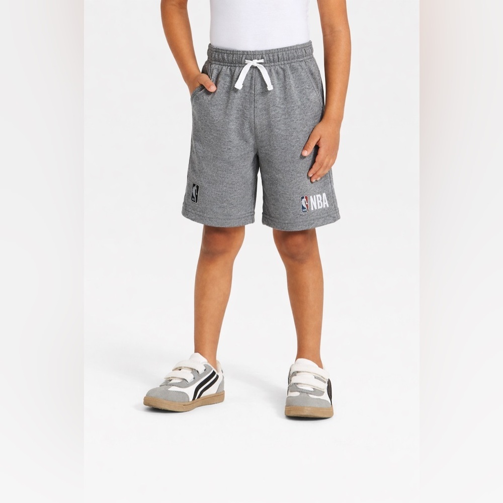Kids NBA Gray Sweat Shorts With Pockets Size (10/12)